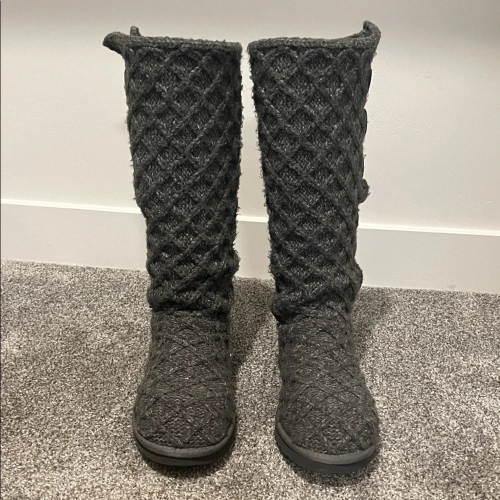 UGG Women’s Lattice Cardy Classic Charcoal Grey Knit Tall Boots - Picture 2 of 5